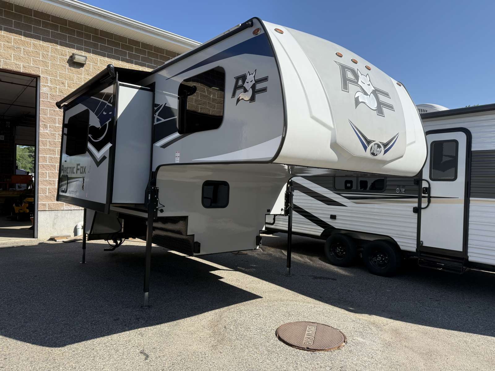 USED 2023 Northwood Arctic Fox 811 - Seacoast RV