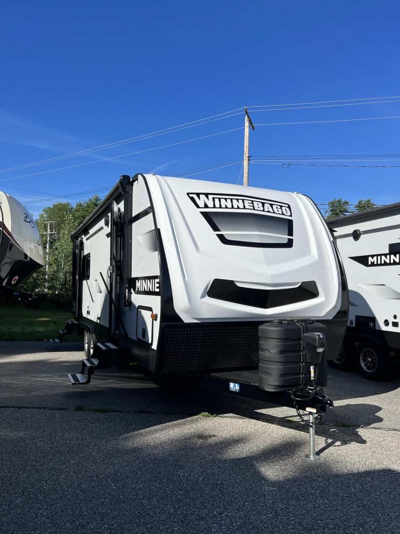 NEW 2024 Winnebago Minnie 2529RG - Seacoast RV