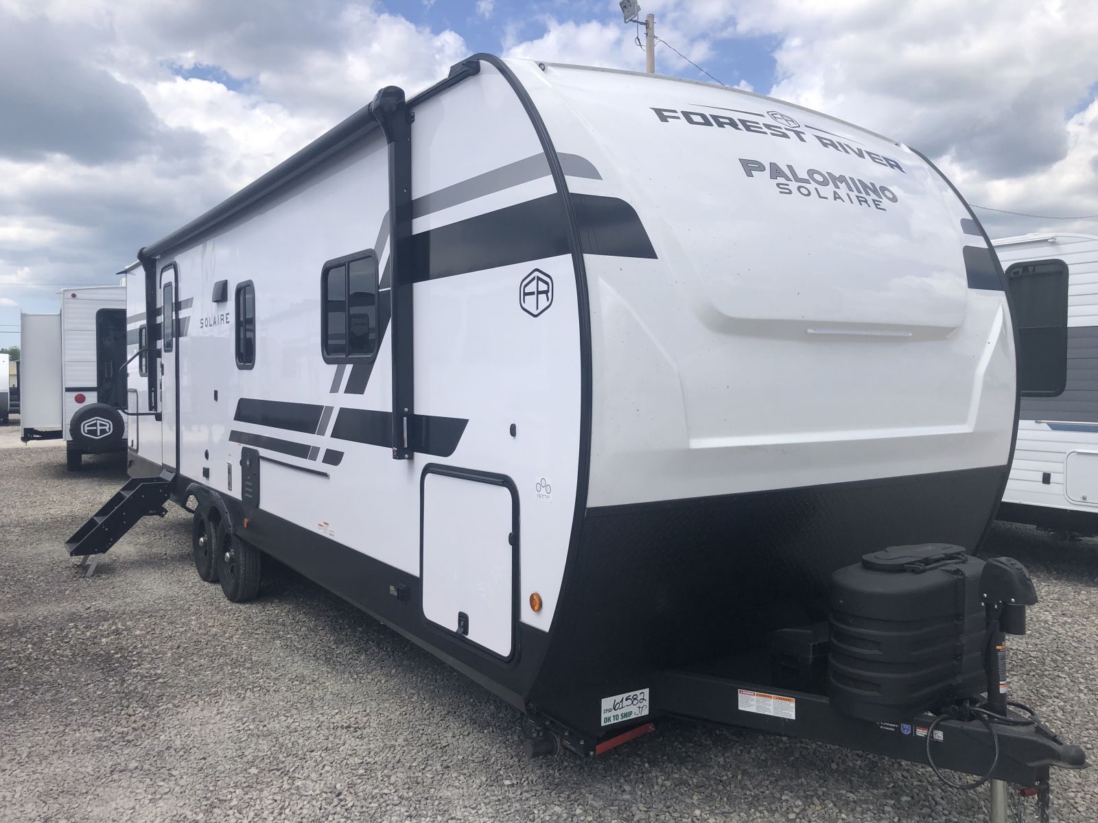 NEW 2026 PALOMINO SOLAIRE 2750BHS - Setzers RV