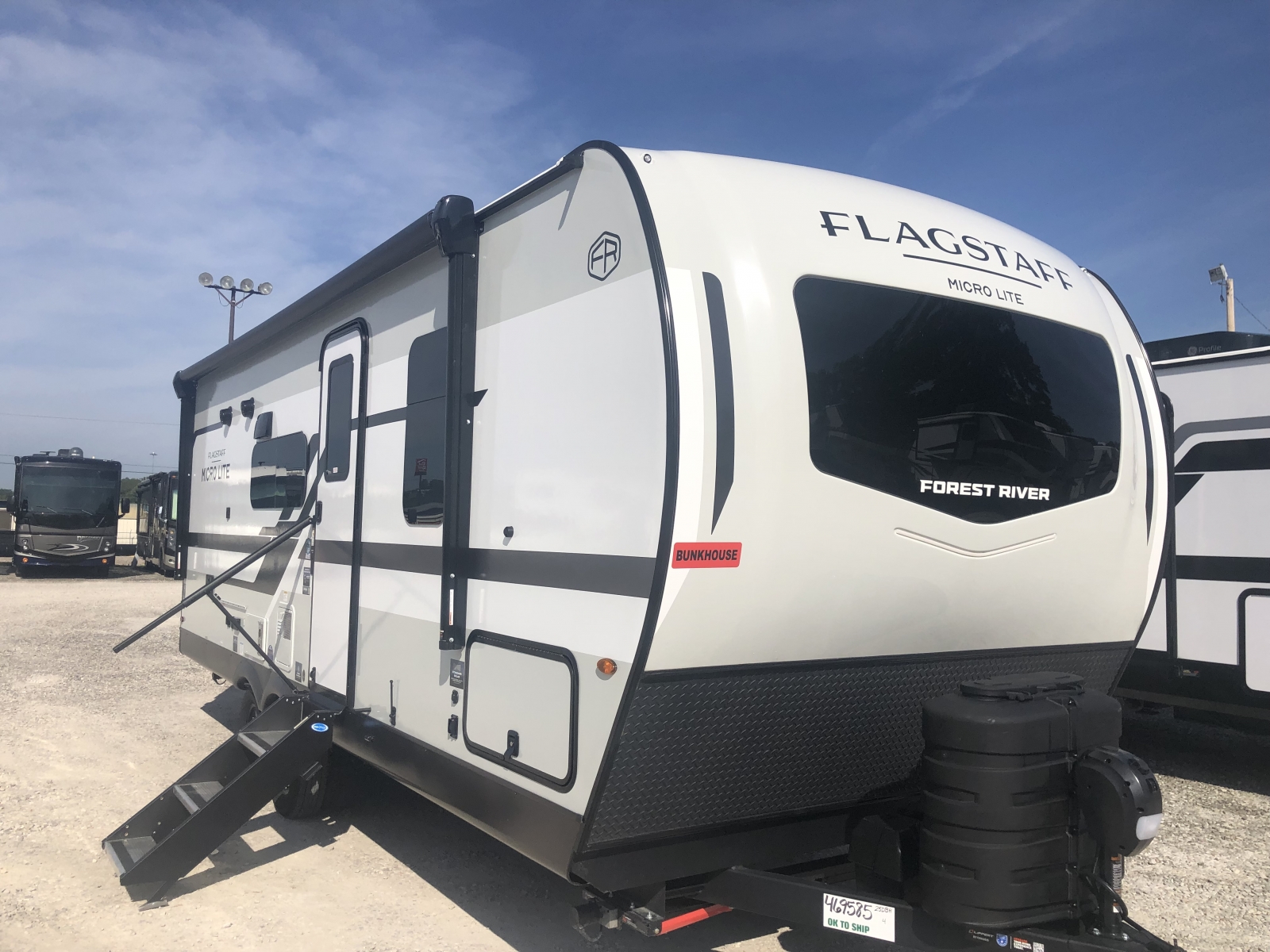 NEW 2026 FOREST RIVER FLAGSTAFF MICRO-LITE 25DBH - Setzers RV
