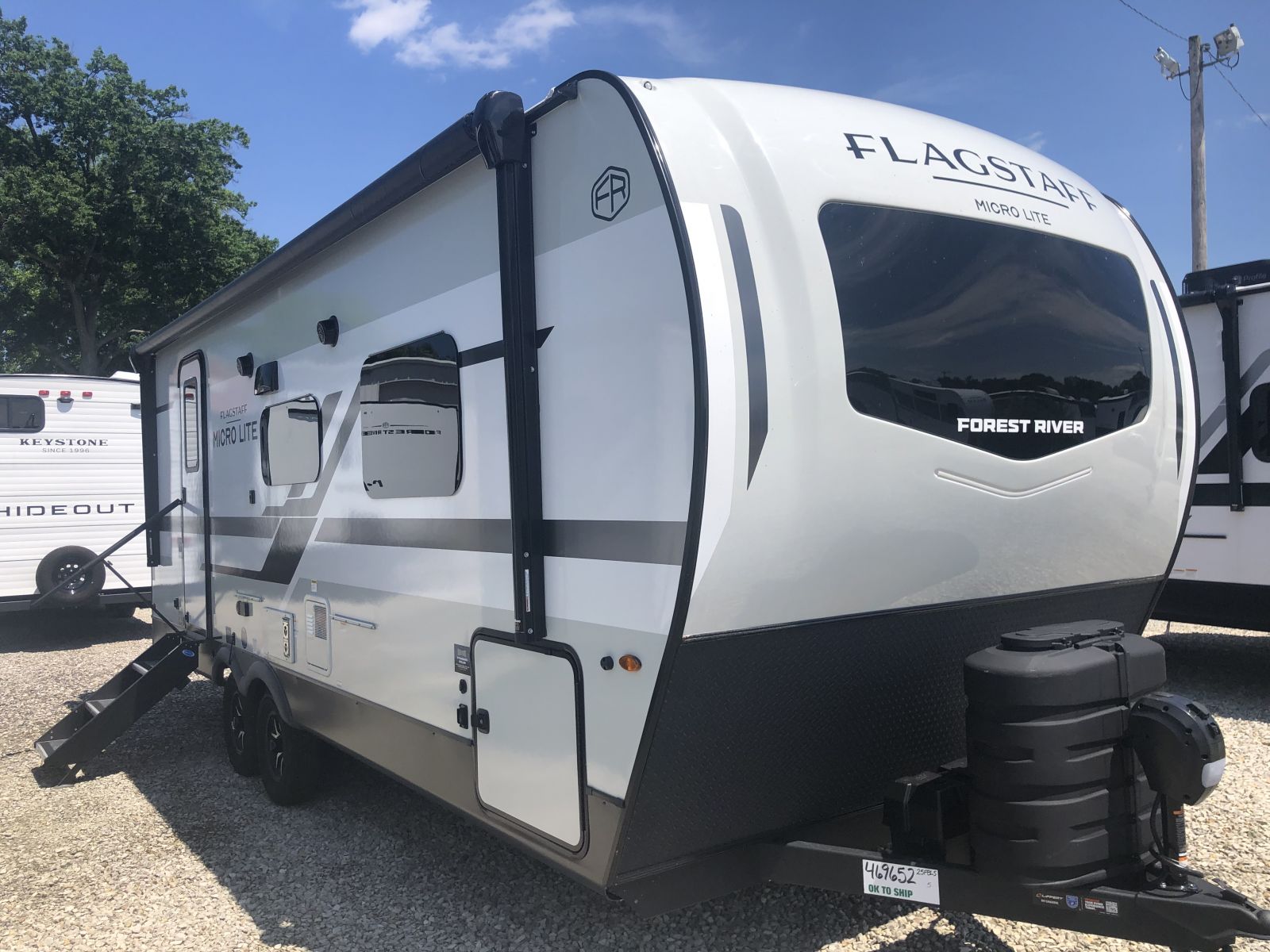 NEW 2026 FOREST RIVER FLAGSTAFF MICRO-LITE 25FBLS - Setzers RV