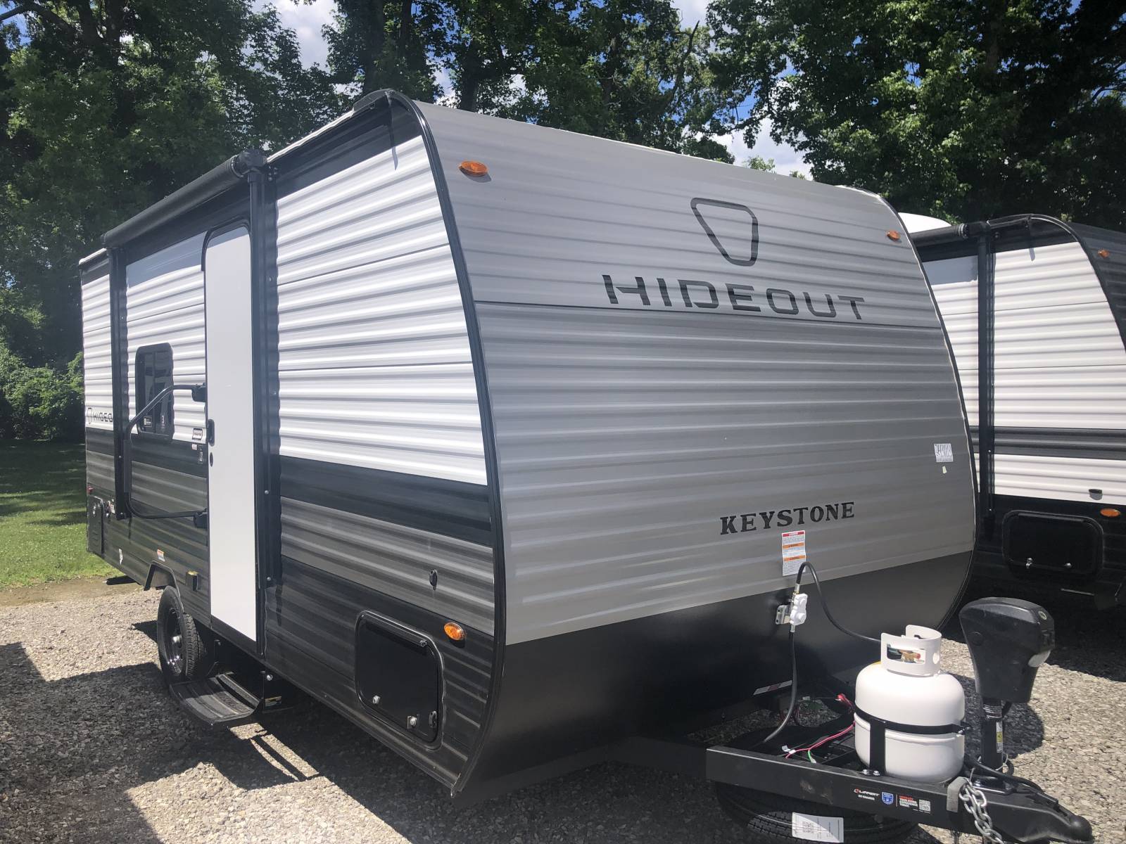 NEW 2027 KEYSTONE HIDEOUT 166RB - Setzers RV