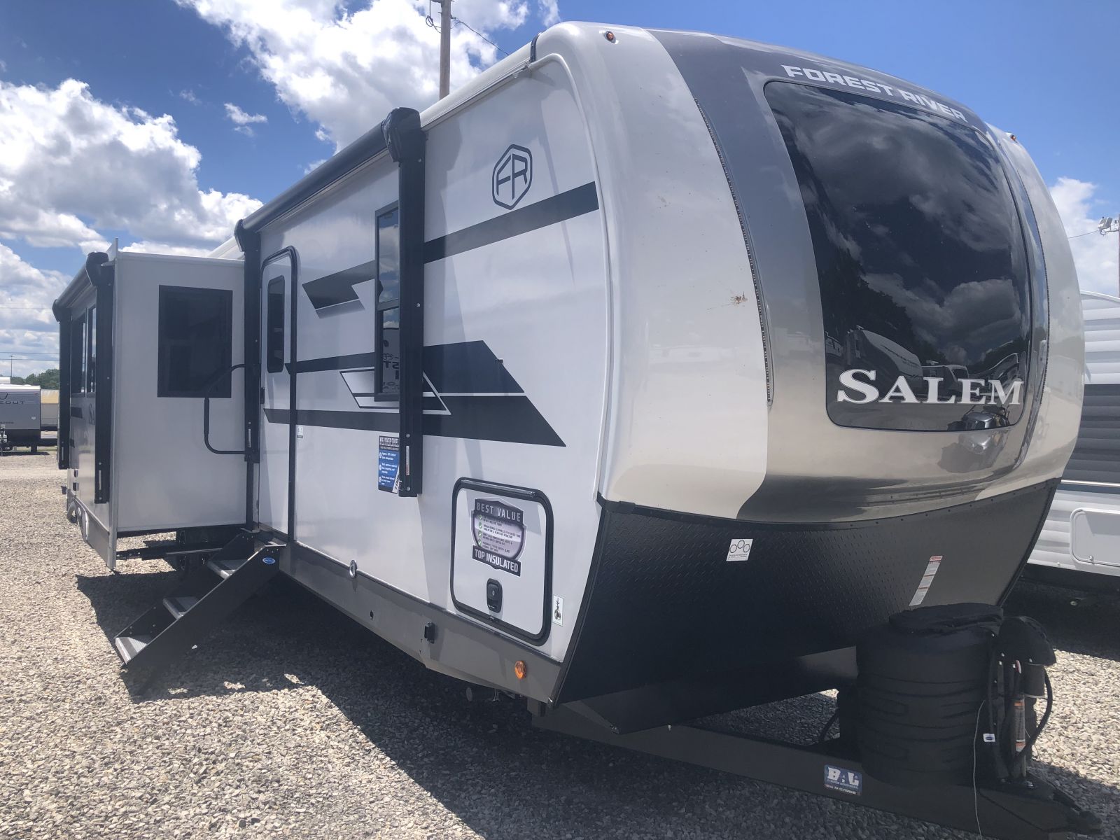 NEW 2027 FOREST RIVER SAEM HEMISPHERE 310BHI - Setzers RV