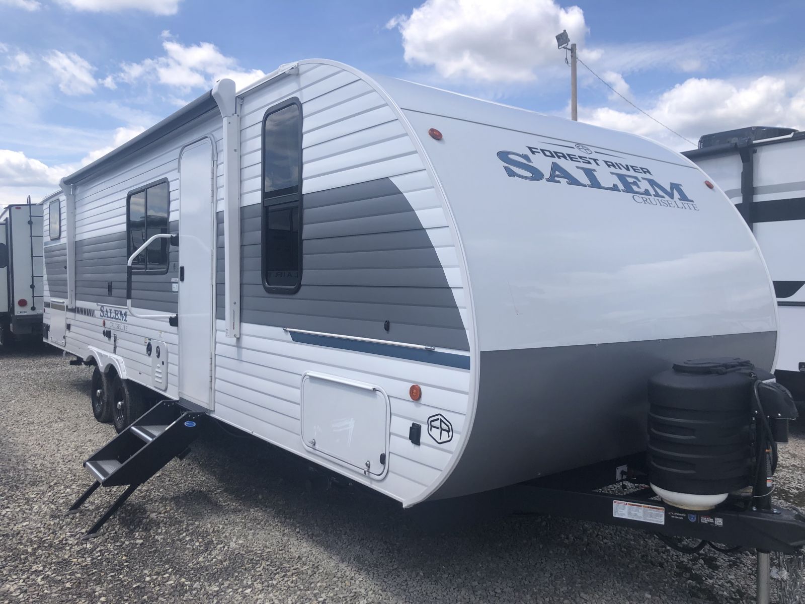 2027 Forest River Salem Cruise Lite 273qbxl