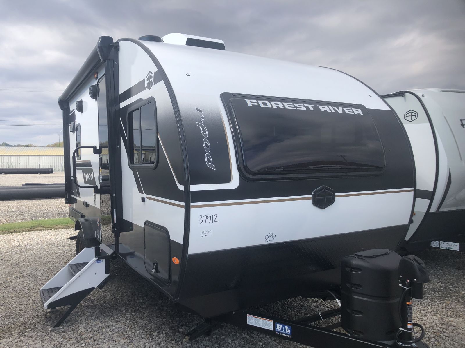 Model Riover Velocity NEW 2027 FOREST RIVER R-POD 194 | Setzers RV | Huntington, WV | 11820