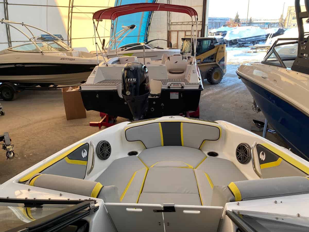 NEW 2025 Scarab 195 Identity Jet W/300 HP - Shipwreck Marine