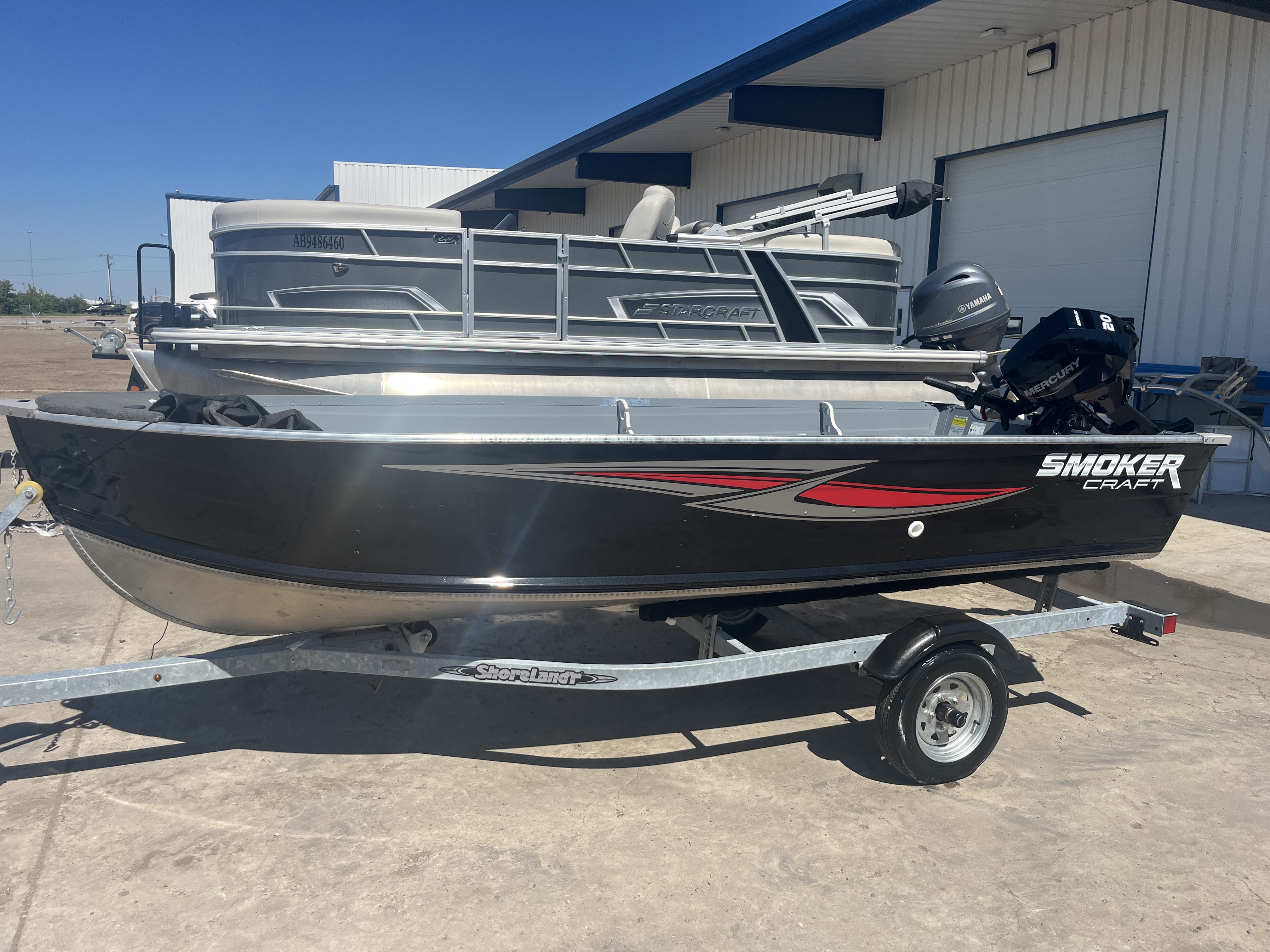 NEW 2023 Smokercraft 14 Big Fish Deluxe TL w/Trailer - Shipwreck Marine