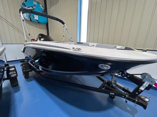 NEW 2025 Bayliner Element M15 - Shipwreck Marine