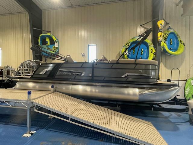 NEW 2025 Starcraft EXS-3 Q W/150 HP Yamaha Tri Toon - Shipwreck Marine