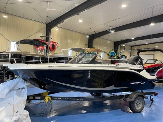 NEW 2025 Bayliner Element M17 - Shipwreck Marine