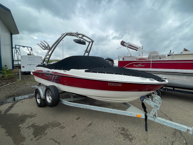 USED 2012 Bayliner 185 BR Flight Series - Shipwreck Marine