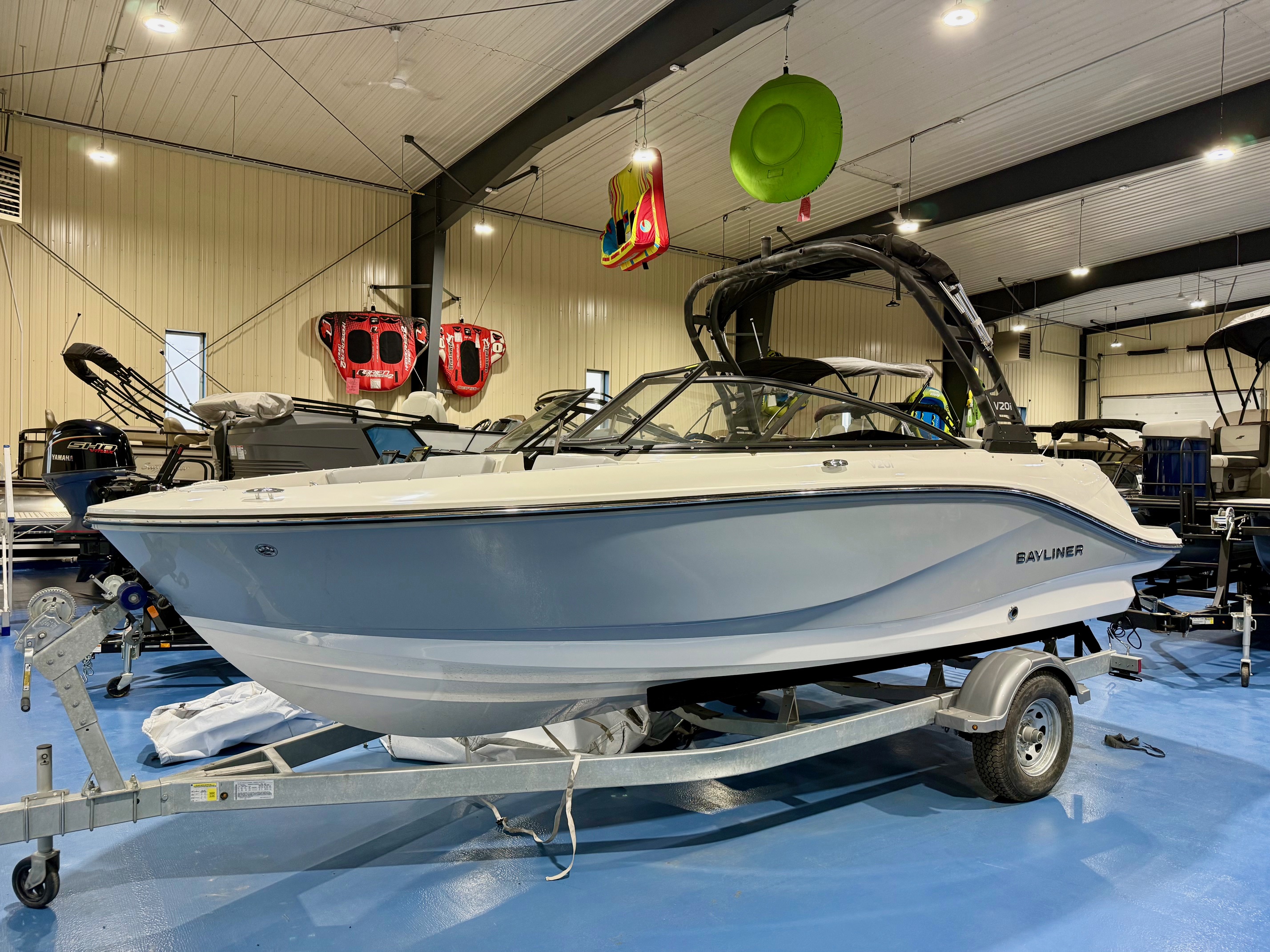 NEW 2026 Bayliner V20i - Shipwreck Marine