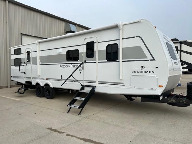 2025 Coachmen Freedom Express Select 31SE