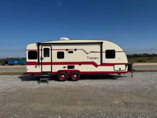 2022 Gulfstream Vintage Cruiser 23TWS