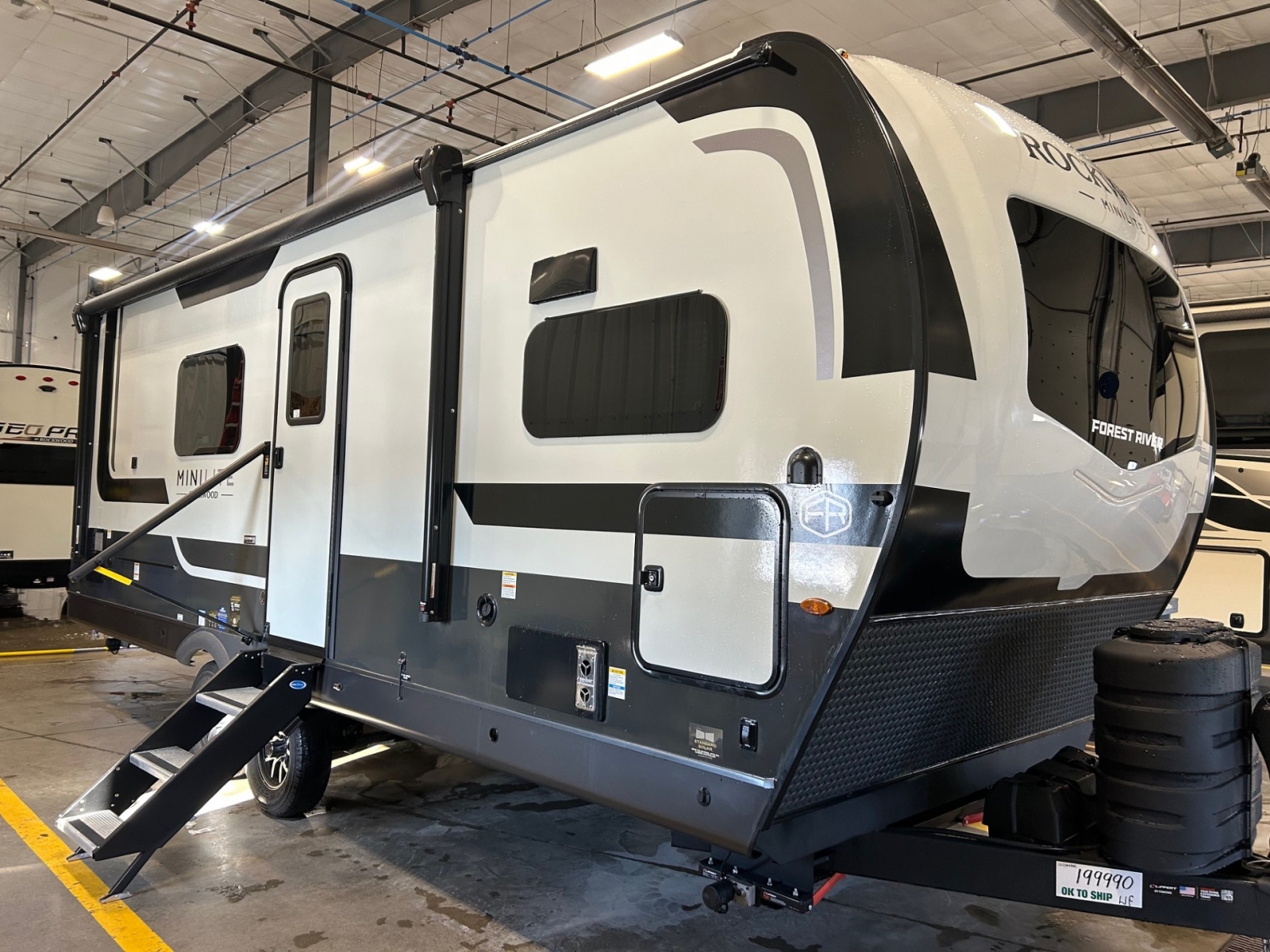 2026 Forest River Rockwood 2523MBR