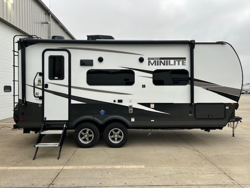 2025 Forest River Rockwood Mini Lite 2109S