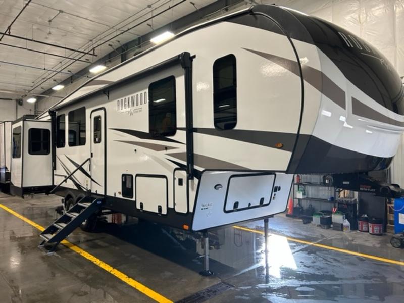 2024 Forest River Rockwood Signature 375RL