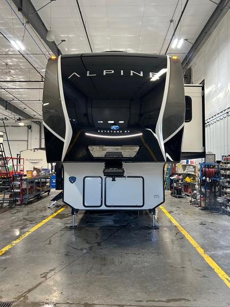 2025 Keystone RV Alpine 3011CK