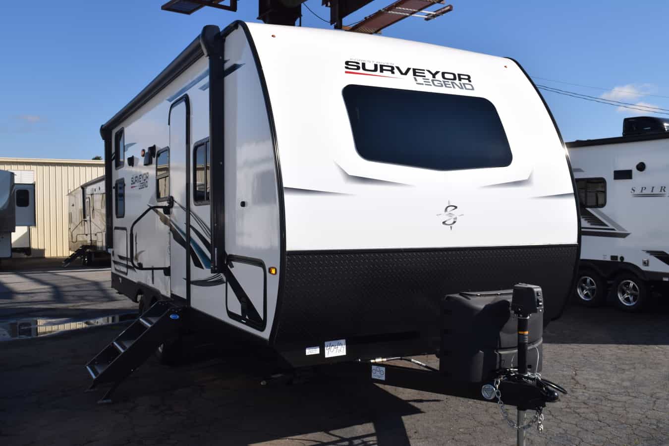 NEW 2021 Forest River SURVEYOR 240BHLE