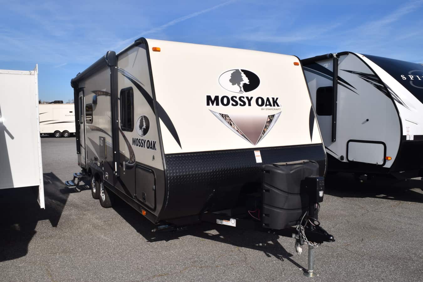 USED 2019 Starcraft MOSSY OAK 21FBS