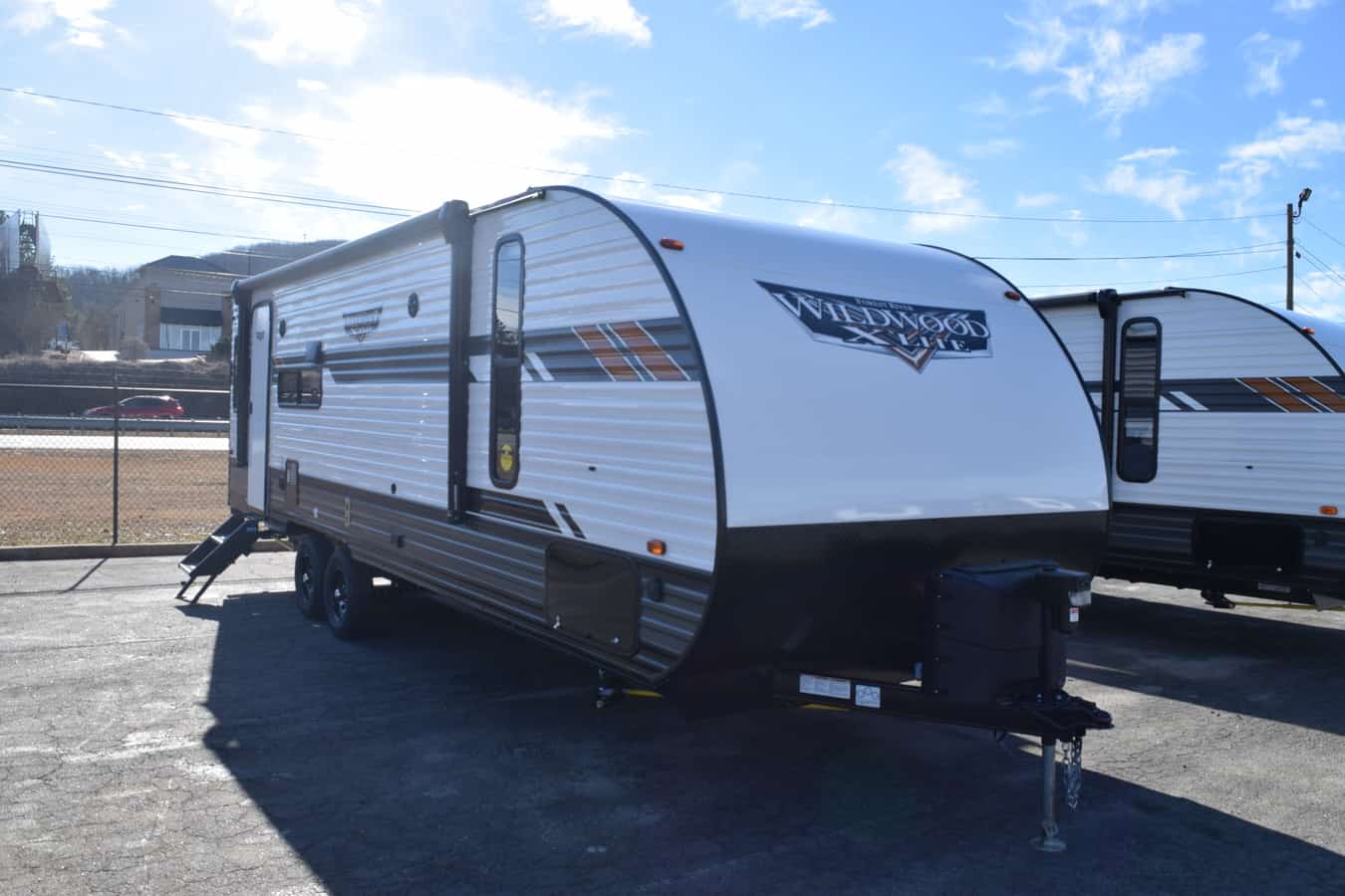 NEW 2021 Forest River WILDWOOD 24RLXL