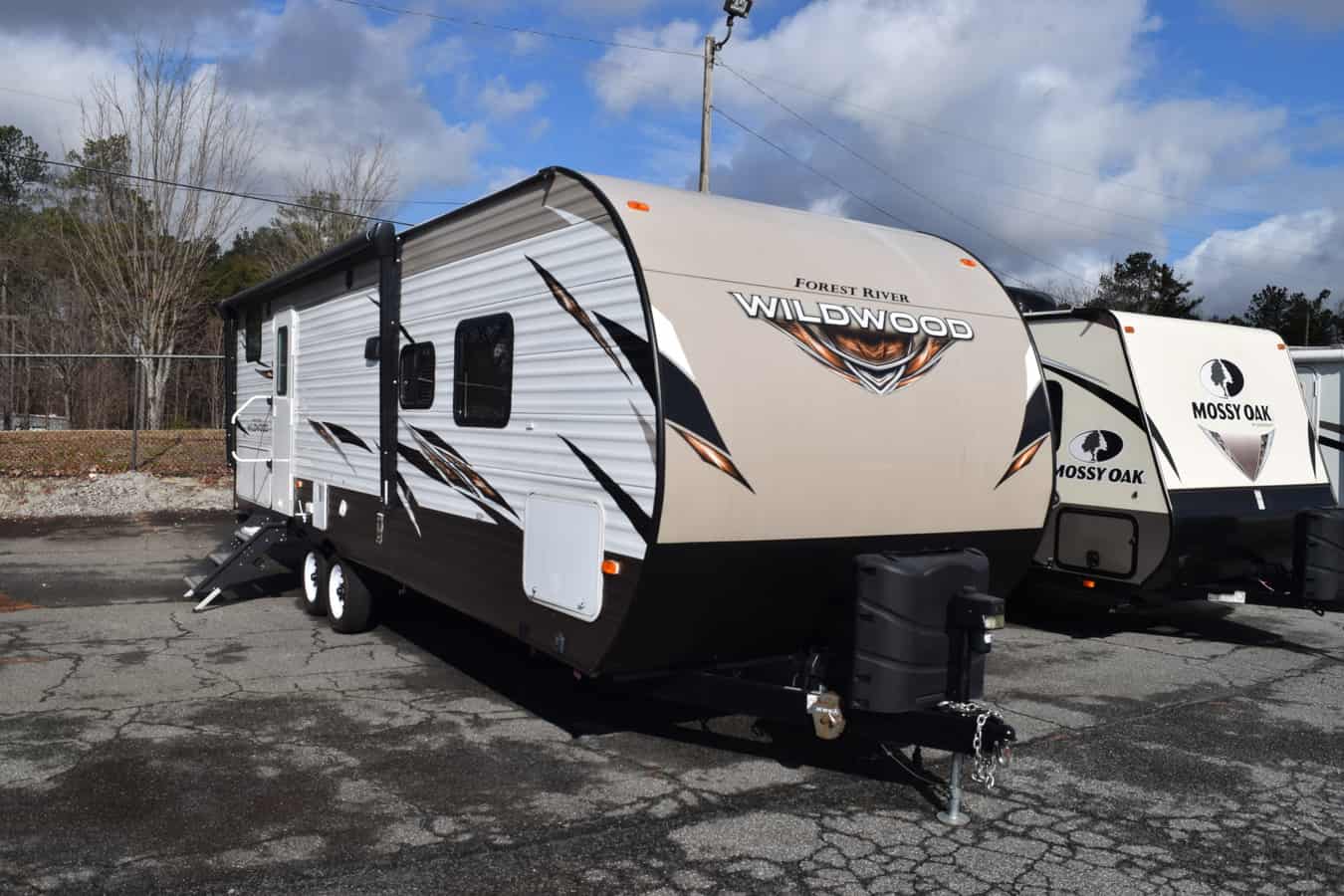 USED 2019 Wildwood WILDWOOD 27DBK