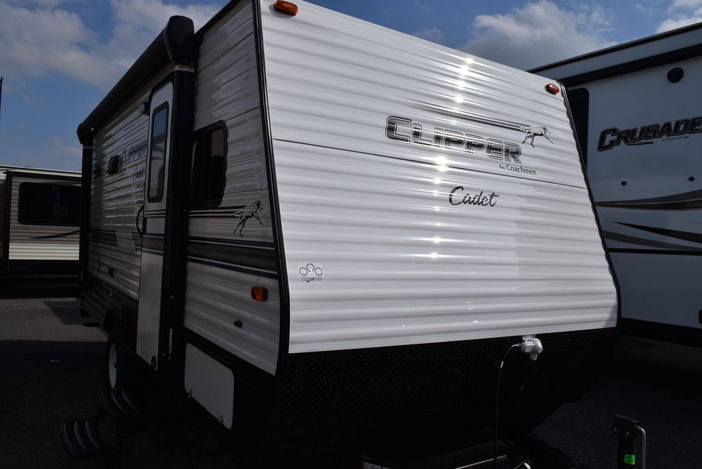 2018 FOREST RIVER CLIPPER 17CBH CADET