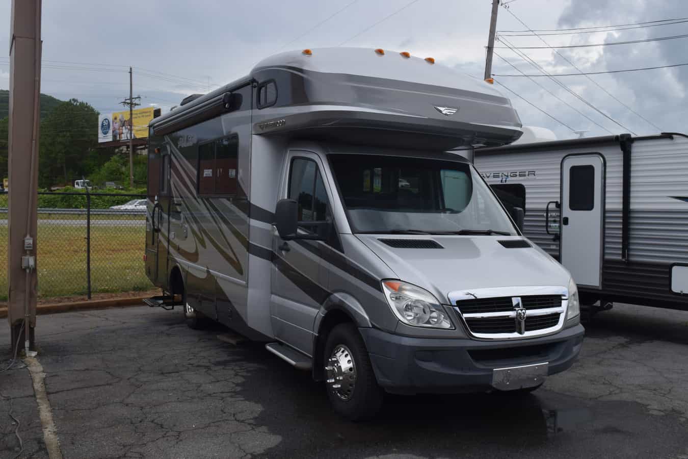 USED 2010 Fleetwood PULSE 24S