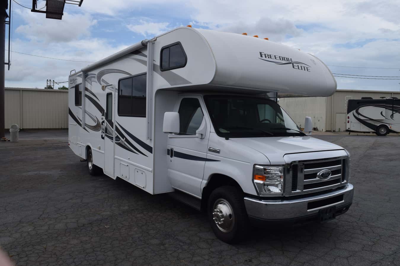 USED 2013 Thor FREEDOM ELITE 28Z