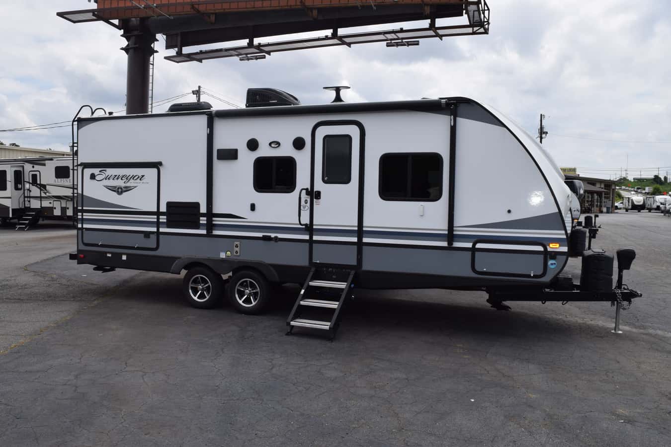 USED 2018 Forest River SURVEYOR 243RBS