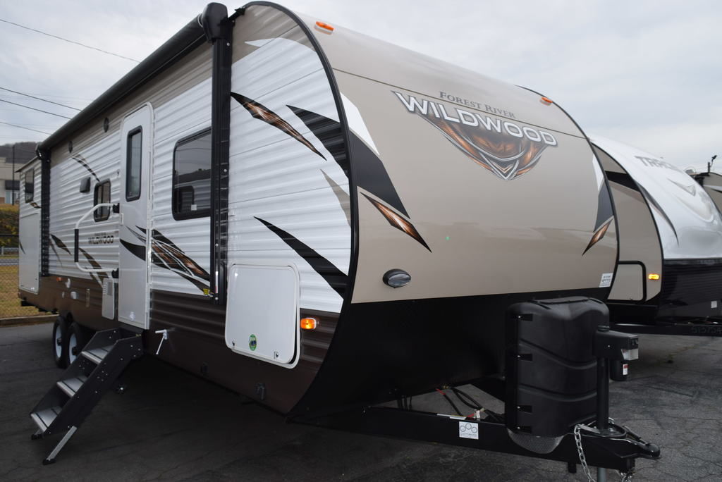 2018 FOREST RIVER WILDWOOD 30KQBSS