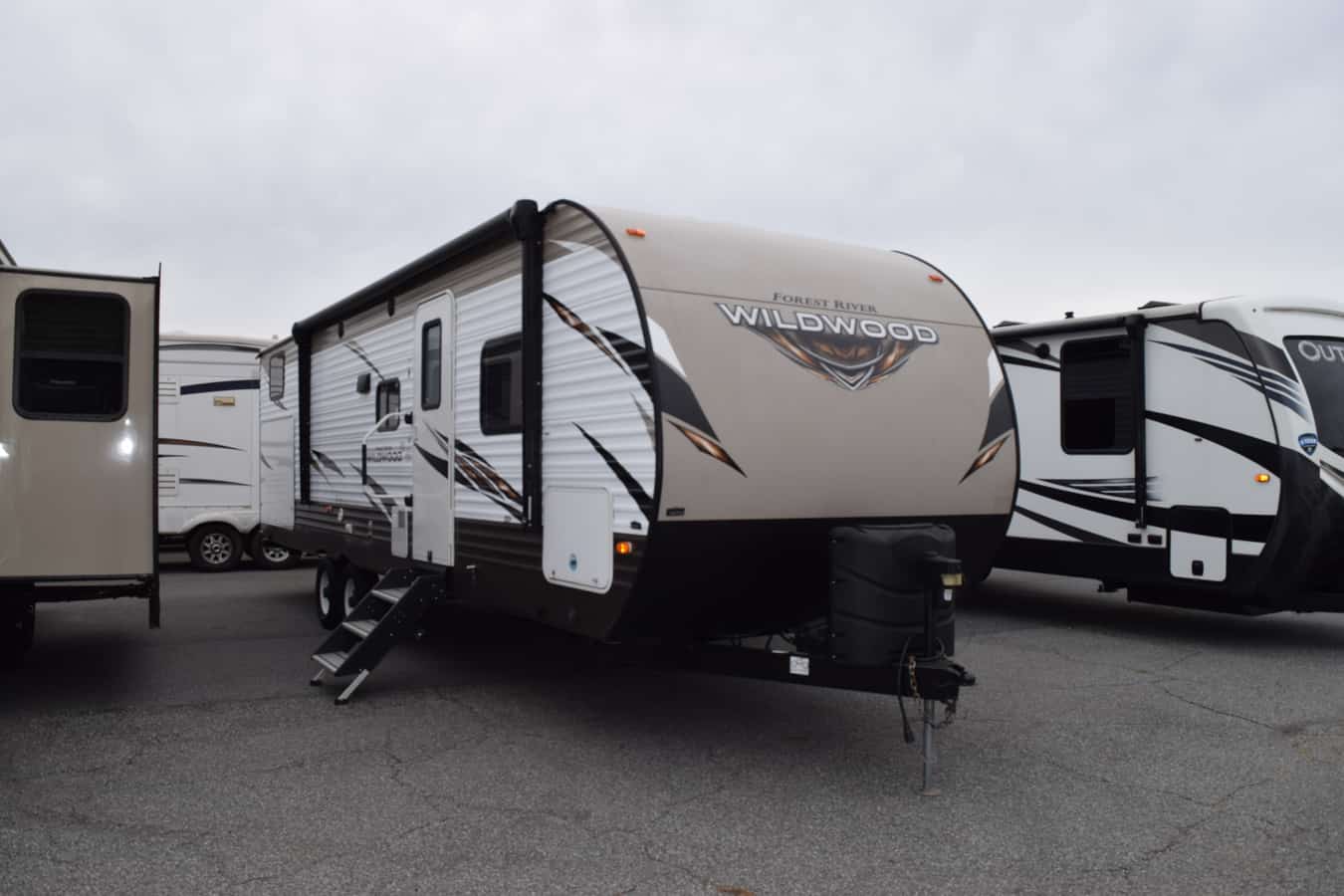 USED 2018 Forest River WILDWOOD 30KQBSS