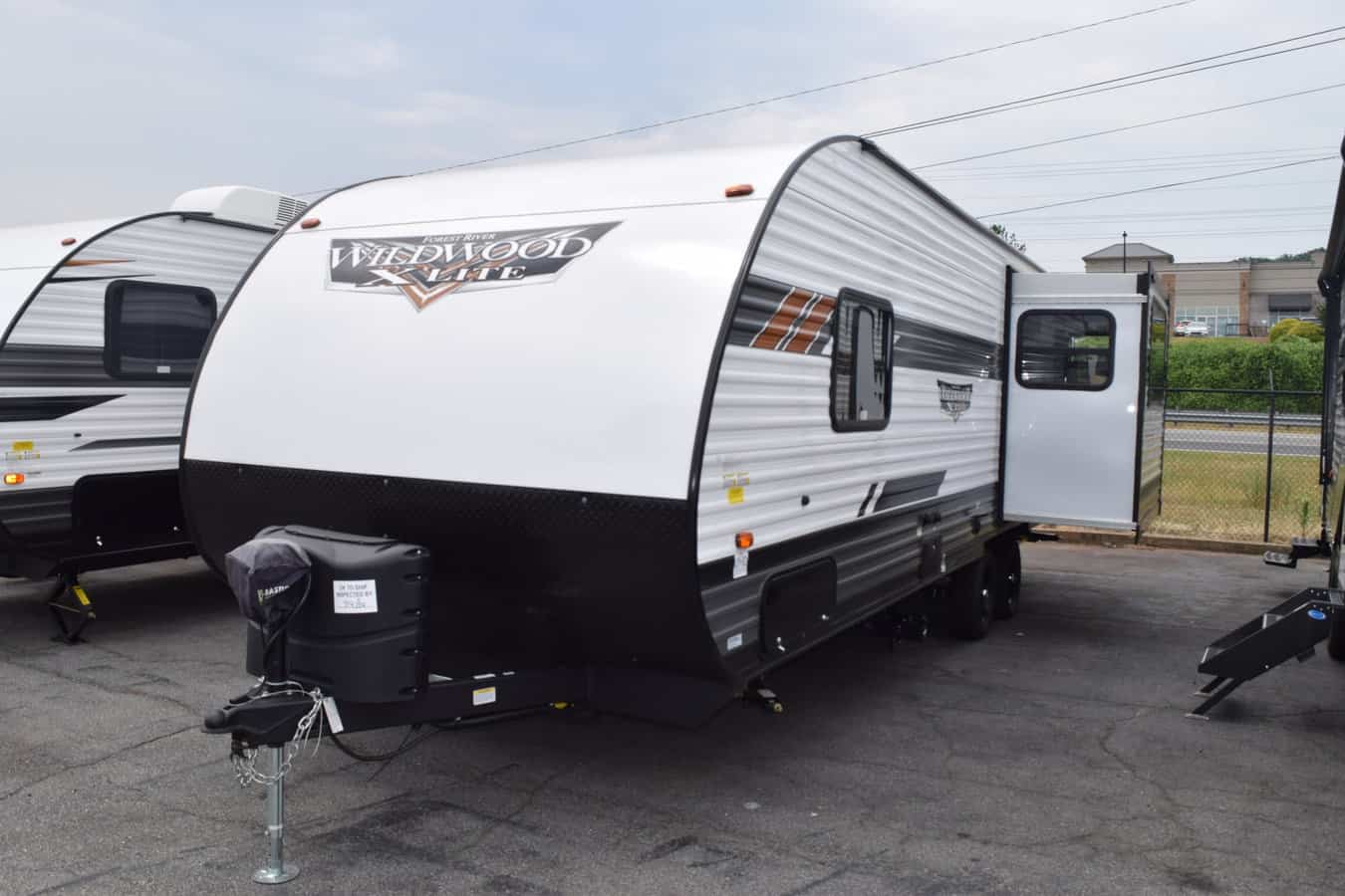 NEW 2022 Forest River WILDWOOD 24RLXL