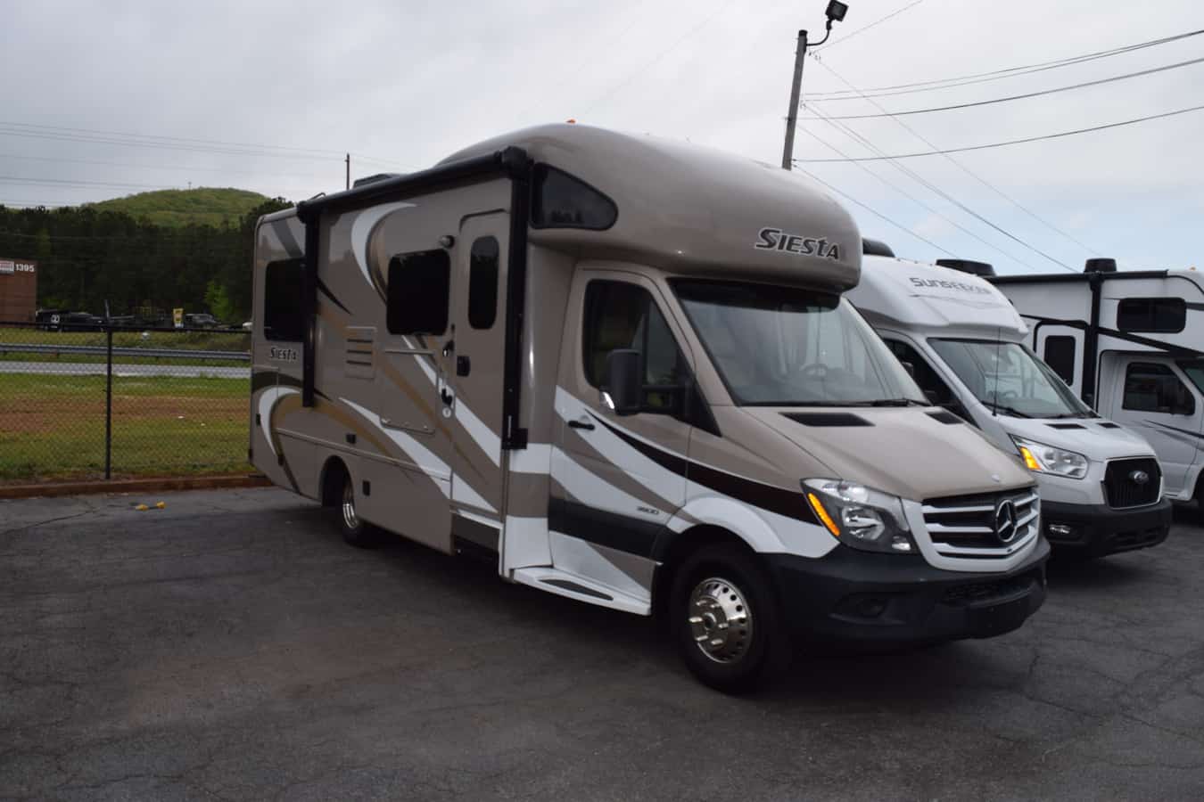 USED 2015 Thor SIESTA 24ST