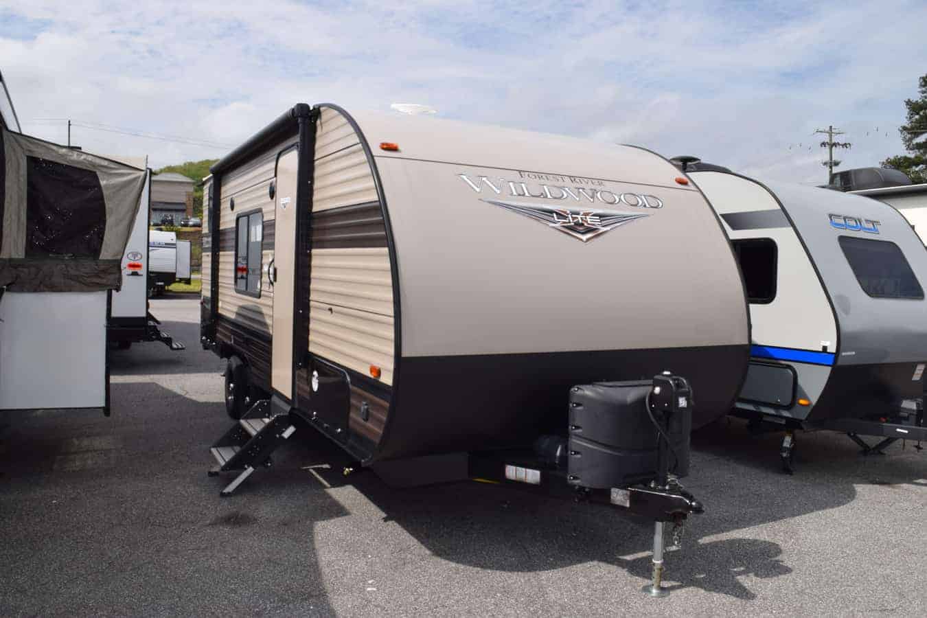 USED 2020 Forest River WILDWOOD 19DBXL
