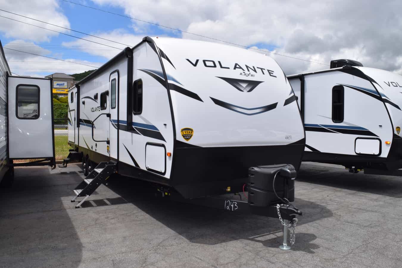 NEW 2022 Crossroads VOLANTE 32SB