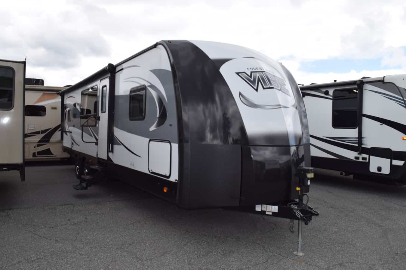 USED 2017 Vibe VIBE 268RKS