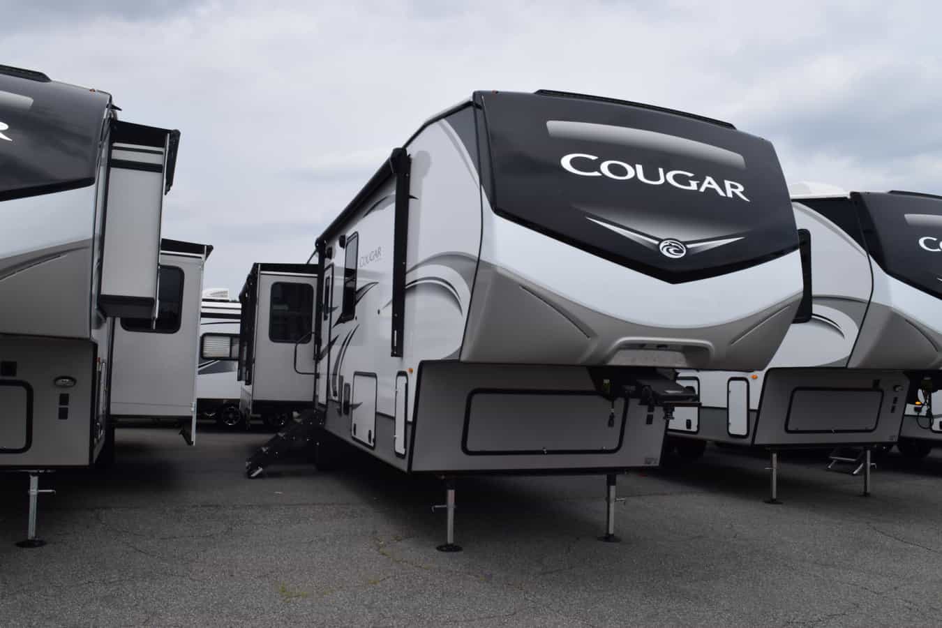 NEW 2022 Keystone COUGAR 355FBS