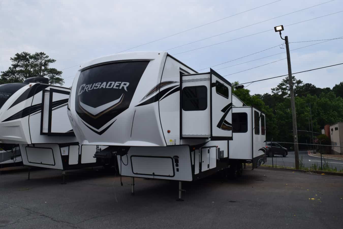 USED 2021 Prime Time CRUSADER 395BHL