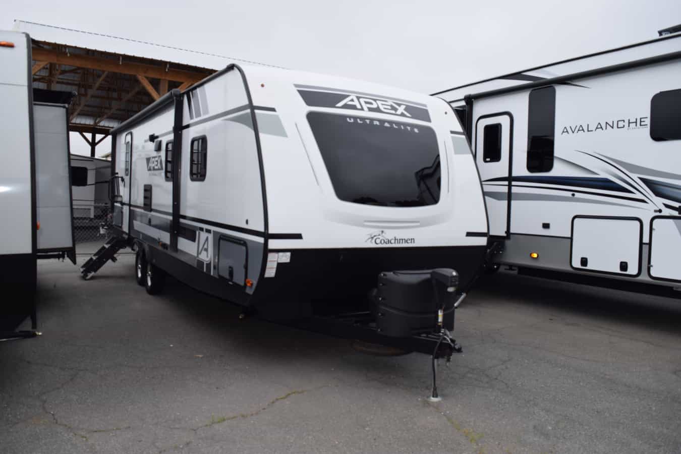 USED 2021 Coachmen APEX 265RBSS