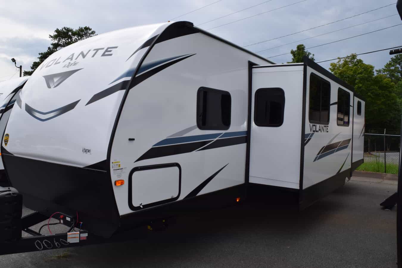 NEW 2023 Crossroads VOLANTE 32SB