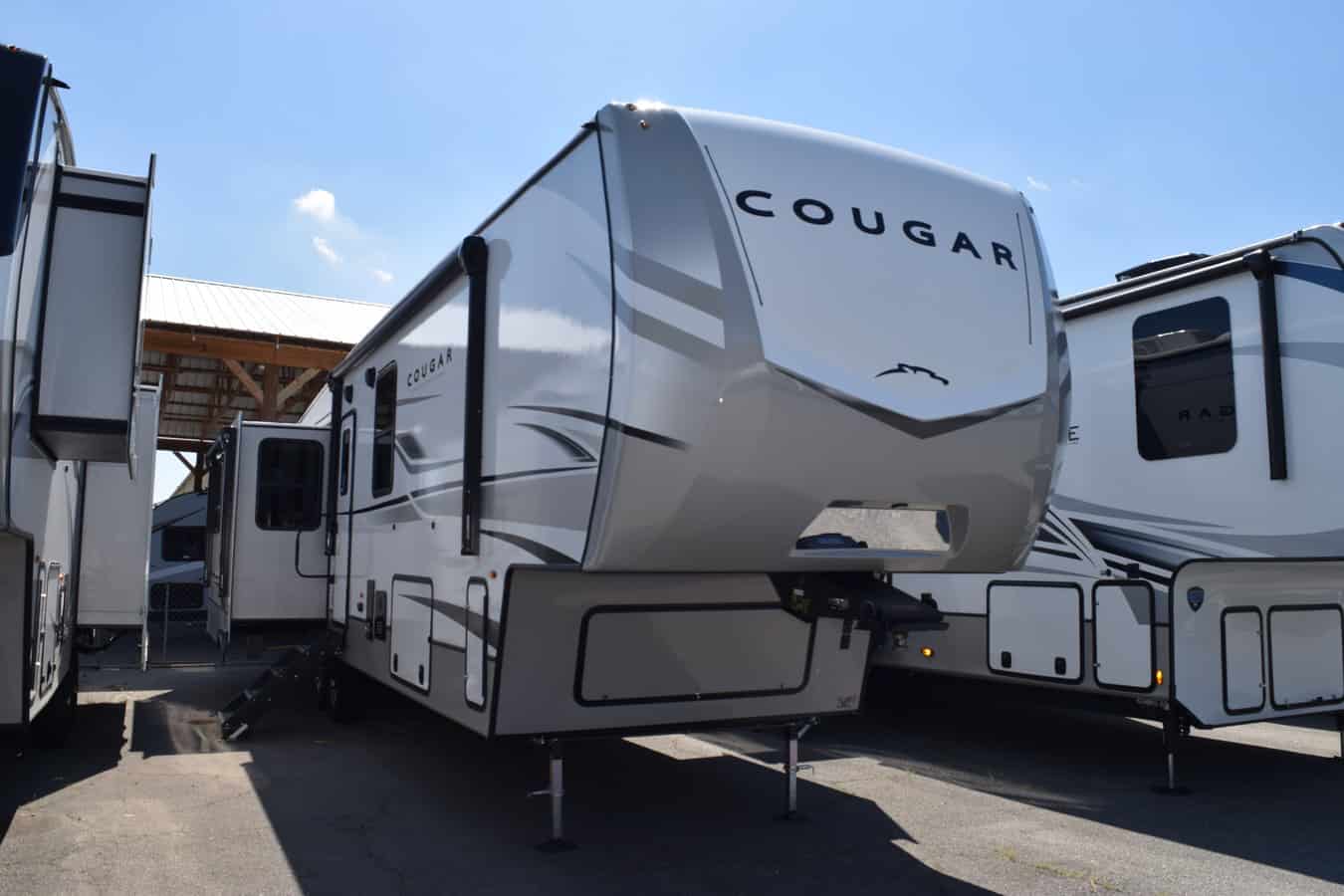 NEW 2023 Keystone COUGAR 355FBS