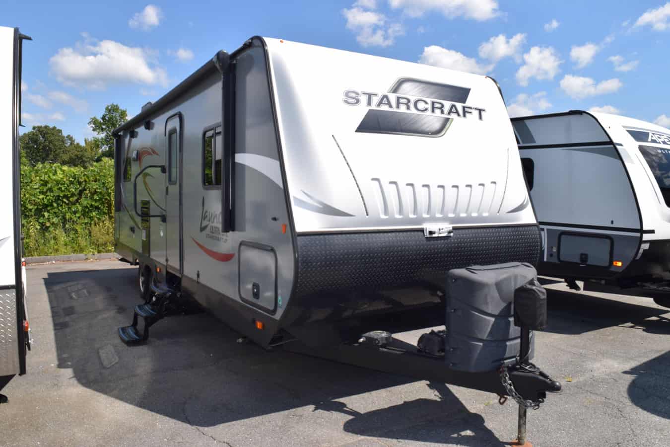 USED 2017 Starcraft STARCRAFT LAUNCH 24RLS