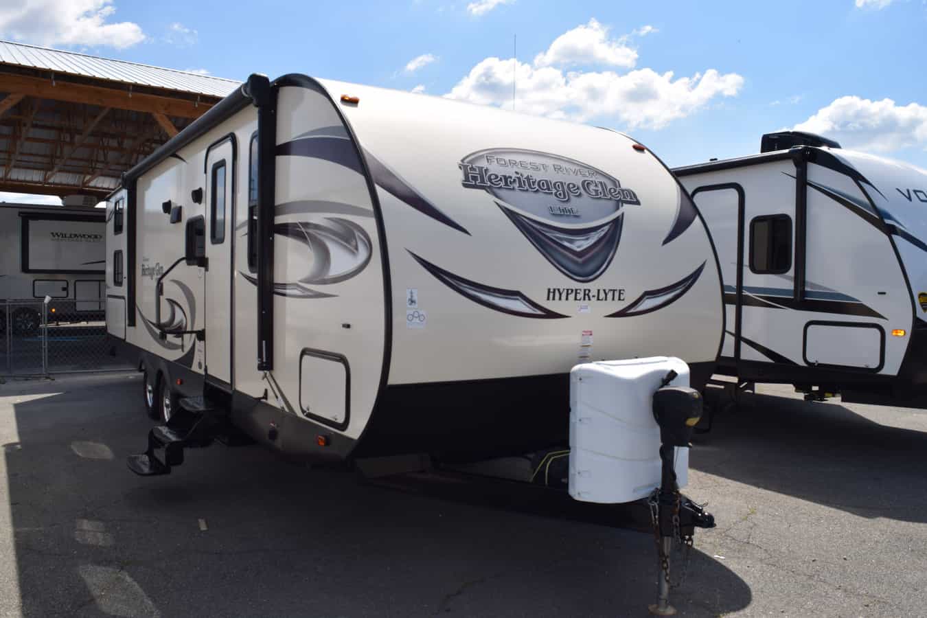 USED 2017 Forest River HERITAGE GLEN 29BHHL