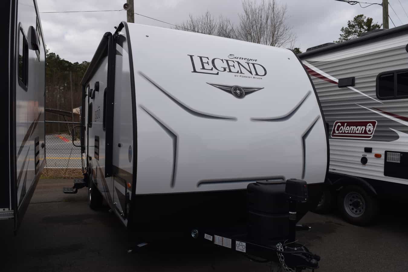 NEW 2019 Forest river Surveyor 19BHLE