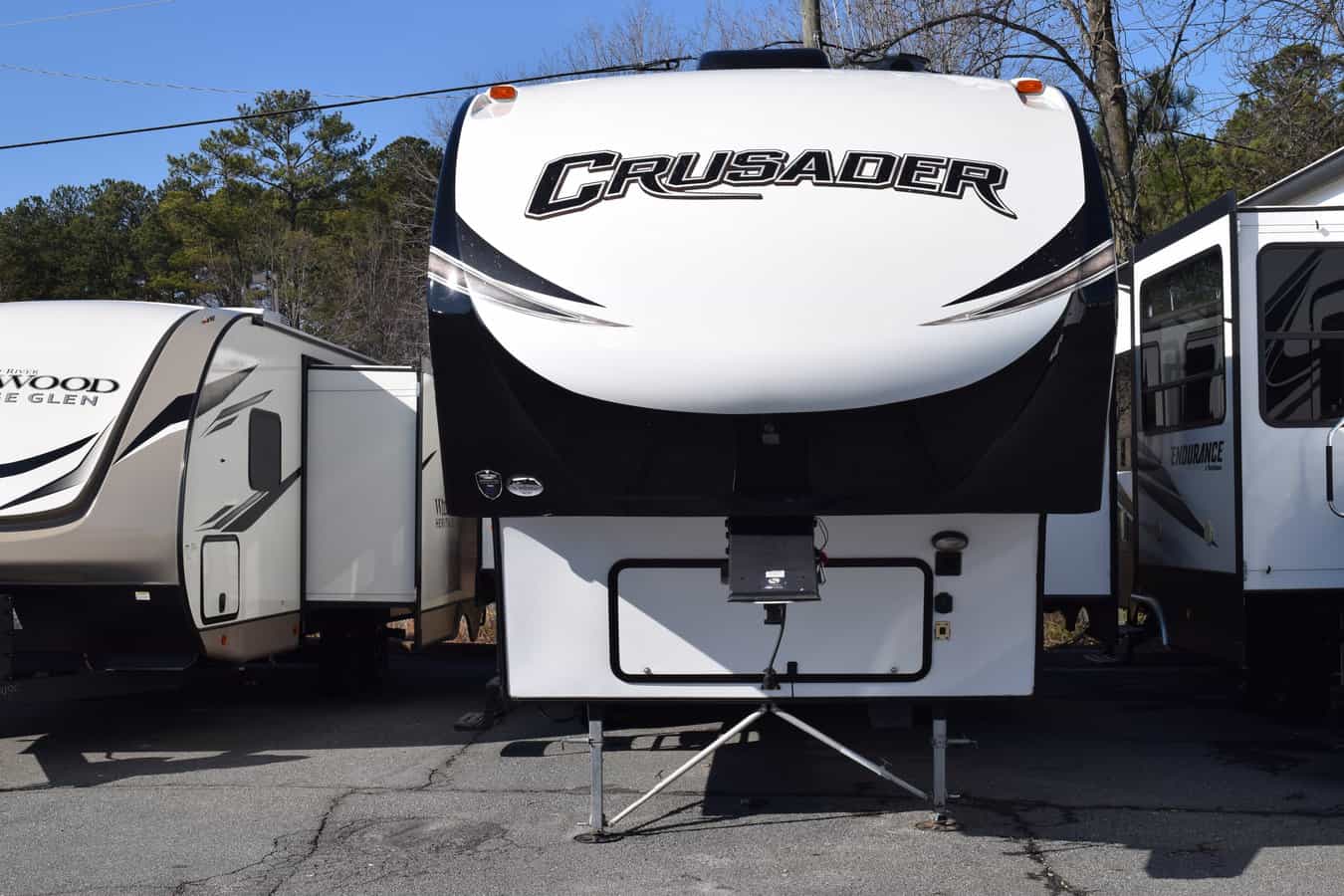 USED 2019 Prime Time CRUSADER 30BH