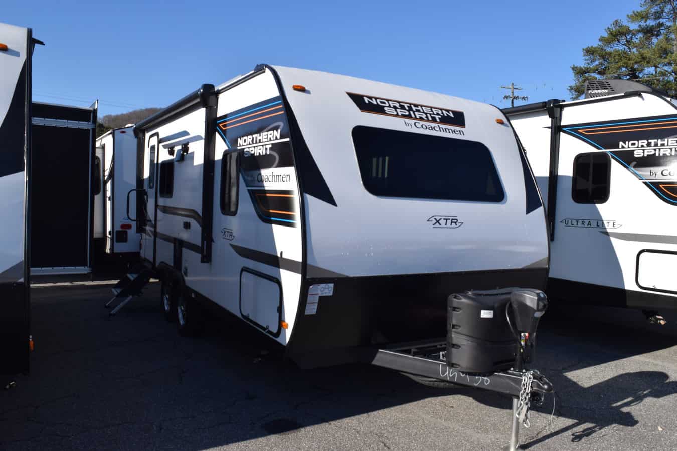 NEW 2023 Forest River COACHMEN SPIRIT 1840RBX