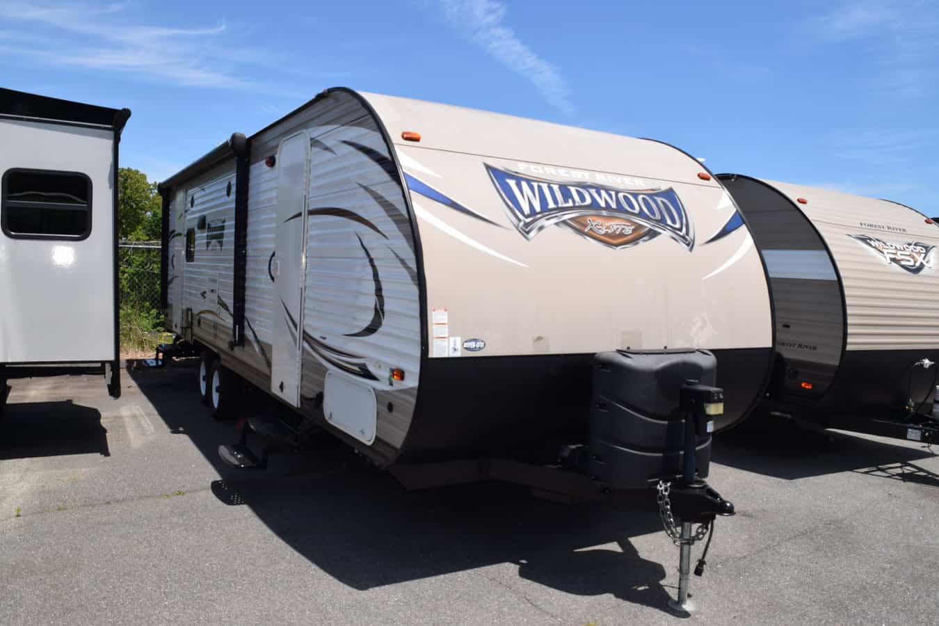 USED 2017 Forest River WILDWOOD 254RLXL