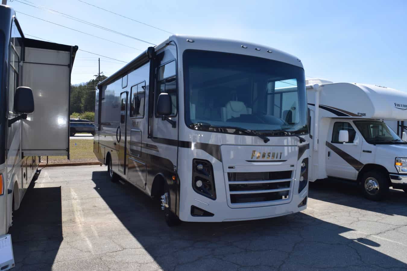 NEW 2023 Coachmen PURSUIT 31BHP