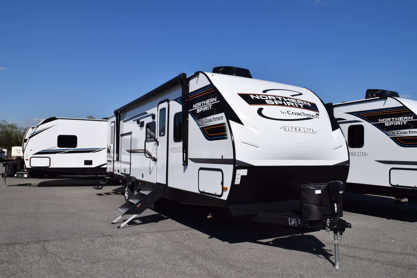 NEW 2023 Forest River COACHMEN SPIRIT 2963BH